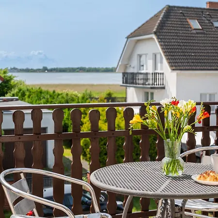 Sloneczny Zakatek ゲストハウス ジブヌベク