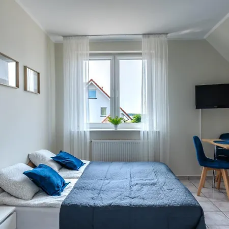 ゲストハウス Sloneczny Zakatek 3*